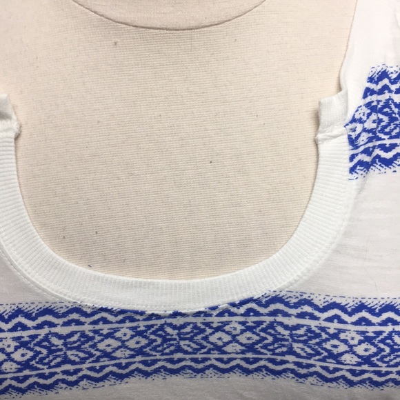 Anthropologie long sleeved tee - Picture 2 of 6